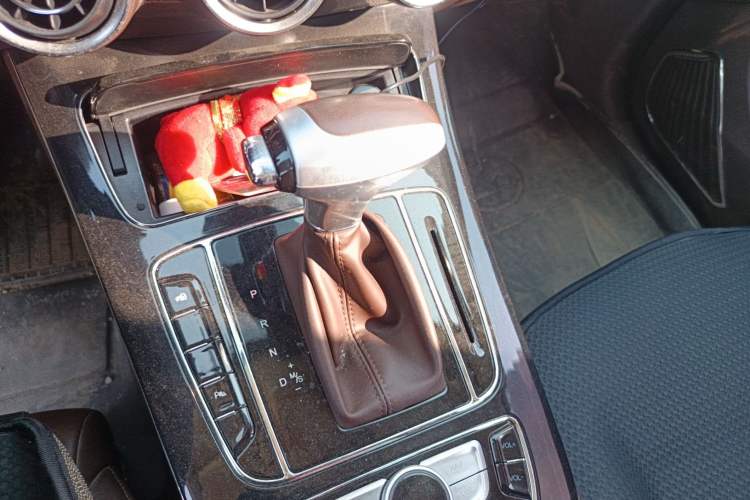 Used Leopaard Mattu 2018 1.6T GDI DCT Elite Model Gear Lever