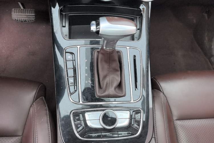 Used Leopaard Mattu 2018 1.6T GDI DCT Prestige Model Gear Lever