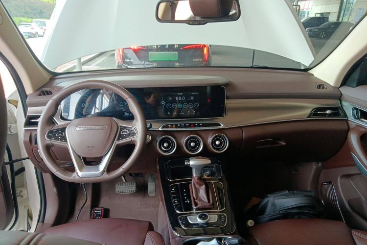 Used Leopaard Mattu 2018 1.6T GDI DCT Elite Model Interior 2