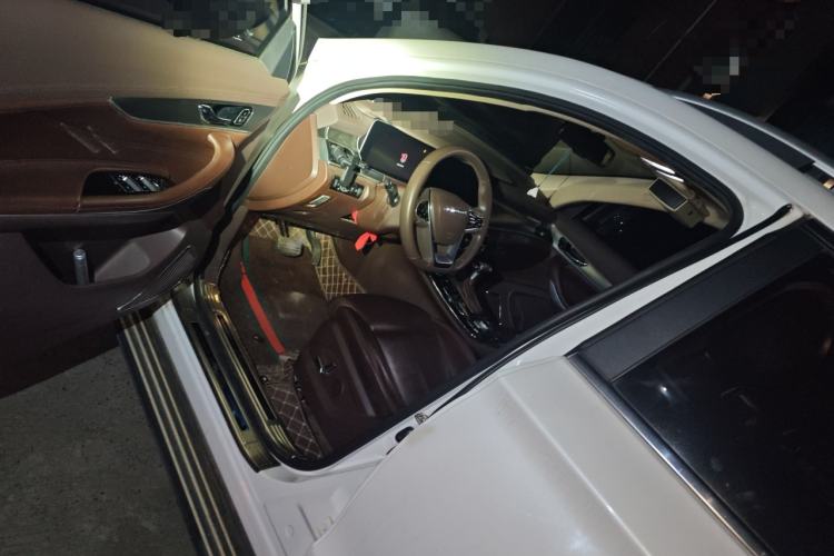 Used Leopaard Mattu 2018 1.6T GDI DCT Luxury Model Interior 3
