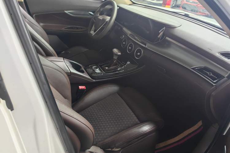 Used Leopaard Mattu 2018 1.6T GDI DCT Comfort Model Interior 5