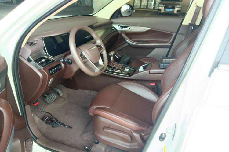 Used Leopaard Mattu 2018 1.6T GDI DCT Elite Model Left Front Seat