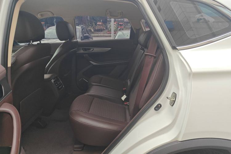 Used Leopaard Mattu 2018 1.6T GDI DCT Comfort Model Left Rear Seat