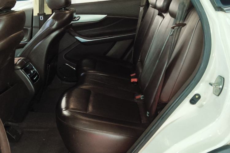 Used Leopaard Mattu 2018 1.6T GDI DCT Elite Model Left Rear Seat