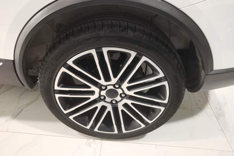 Used Leopaard Mattu 2018 1.6T GDI DCT Luxury Model Left Rear Wheel Hub