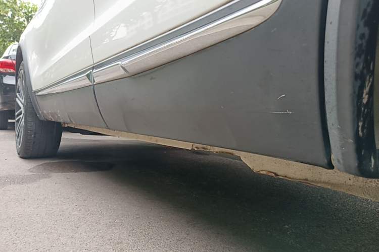 Used Leopaard Mattu 2018 1.6T GDI DCT Luxury Model Left Side Sill