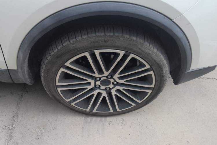 Used Leopaard Mattu 2018 1.6T GDI DCT Elite Model Right Front Wheel Hub