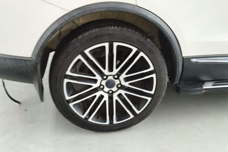 Used Leopaard Mattu 2018 1.6T GDI DCT Elite Model Right Rear Wheel Hub