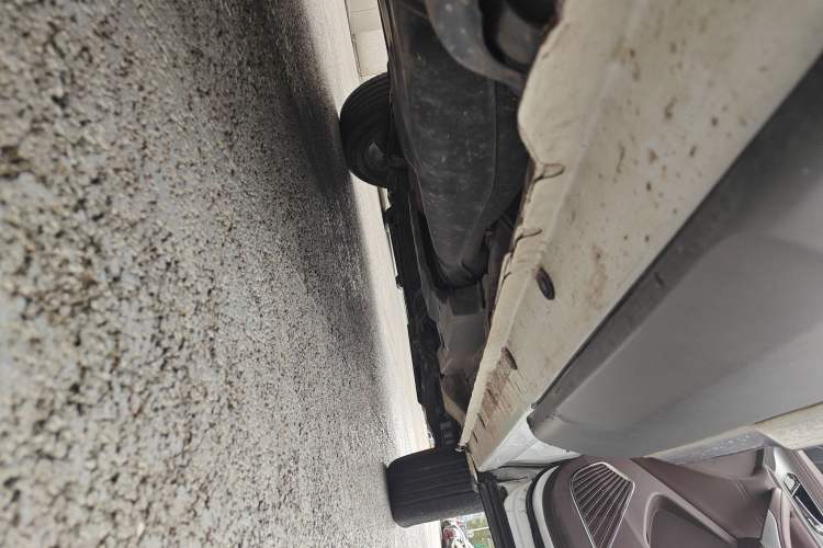 Used Leopaard Mattu 2018 1.6T GDI DCT Comfort Model Right Side Sill