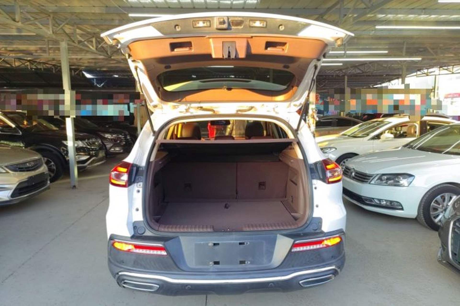 Used Leopaard Mattu 2018 1.6T GDI DCT Prestige Model Trunk