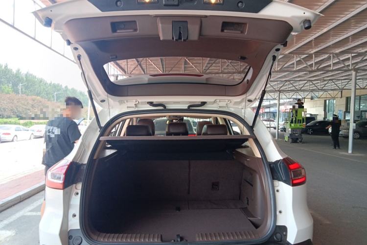 Used Leopaard Mattu 2018 1.6T GDI DCT Elite Model Trunk