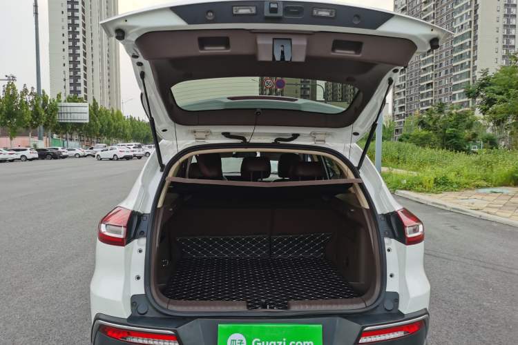 Used Leopaard Mattu 2018 1.6T GDI DCT Prestige Model Trunk