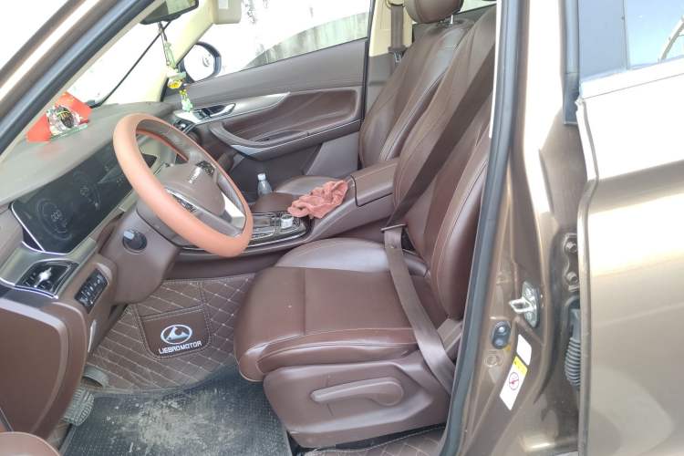 Used Leopaard Mattu 2018 1.6T GDI DCT Elite Model Left Front Seat