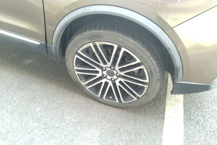 Used Leopaard Mattu 2018 1.6T GDI DCT Elite Model Right Front Wheel Hub