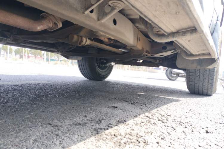 Used Leopaard Q6 2014 2.4L Four-Wheel Drive Version Chassis Front Right