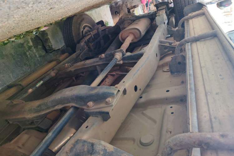 Used Leopaard Q6 2014 2.4L Two-Wheel Drive Version Chassis Front Right