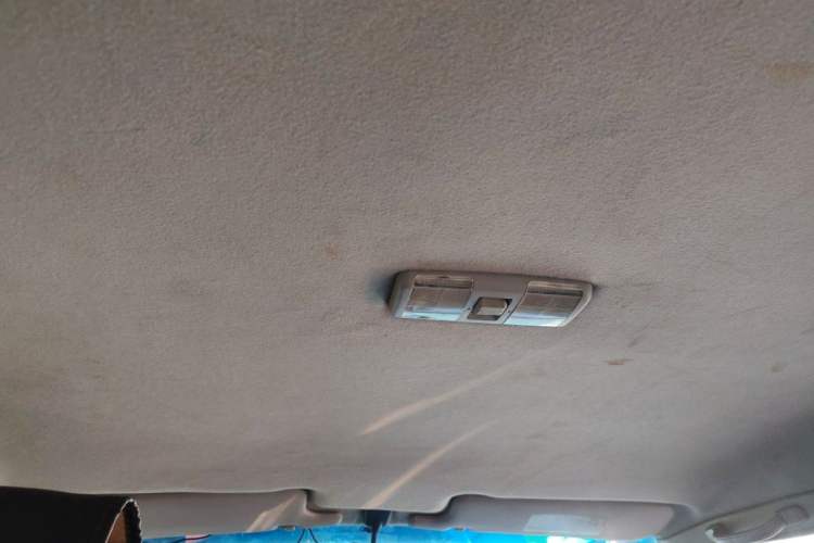 Used Leopaard Q6 2014 2.4L Two-Wheel Drive Version Headliner