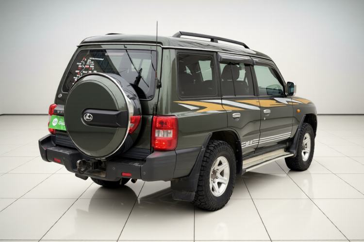 Used Leopaard Q6 2014 2.4L Four-Wheel Drive Version Rear Right 45 Deg