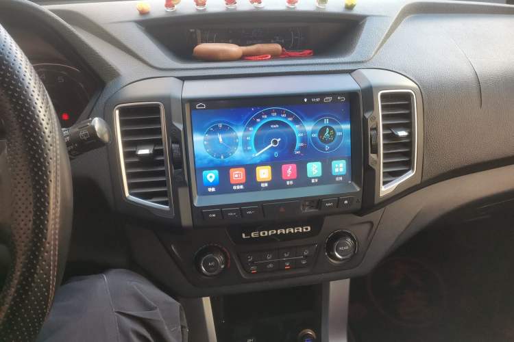 Used Leopaard Q6 2015 2.4L Manual 4x4 Excellence Edition Audio And AC Panel