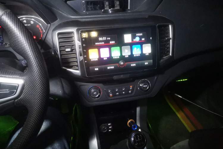Used Leopaard Q6 2015 2.4L Manual 4x4 Excellence Edition Audio And AC Panel