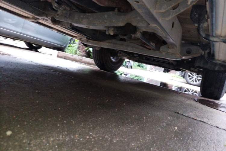 Used Leopaard Q6 2015 2.4L Manual Two-Wheel-Drive Elite Model Chassis Front Right