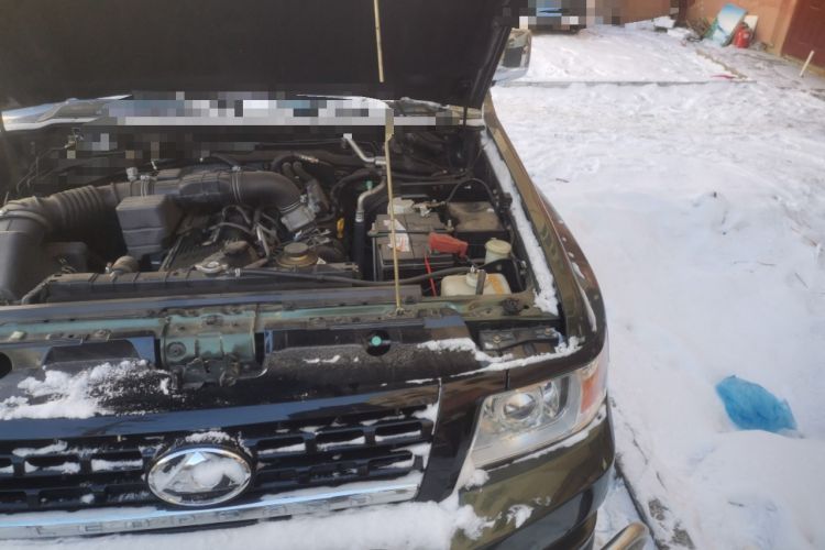 Used Leopaard Q6 2015 2.4L Manual 4x4 Excellence Edition Engine Bay Left