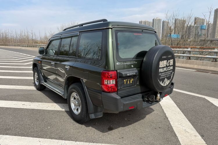 Used Leopaard Q6 2015 2.4L Manual 4x4 Excellence Edition Exterior 1