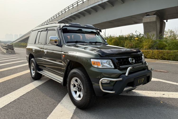 Used Leopaard Q6 2015 2.4L Manual 4x4 Excellence Edition Exterior 2