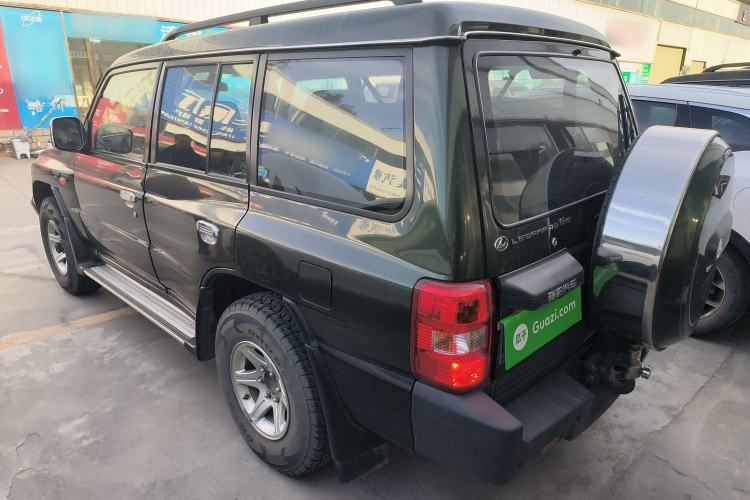 Used Leopaard Q6 2015 2.4L Manual 4x4 Excellence Edition Exterior 3