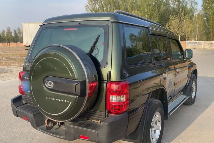 Used Leopaard Q6 2015 2.4L Manual 4x4 Excellence Edition Exterior 3