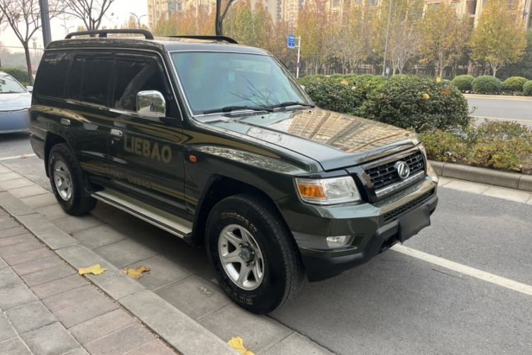 Used Leopaard Q6 2015 2.4L Manual 4x4 Excellence Edition Exterior 5