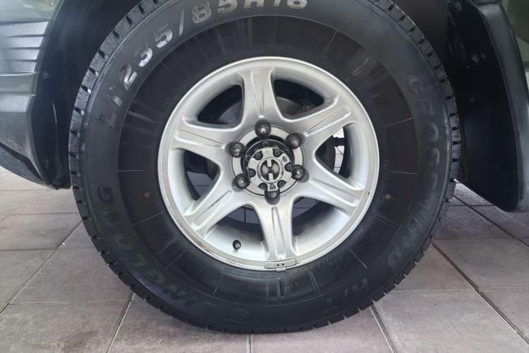 Used Leopaard Q6 2015 2.4L Manual 4x4 Excellence Edition Exterior 8