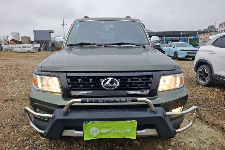 Used Leopaard Q6 2015 2.4L Manual 4x4 Excellence Edition Front