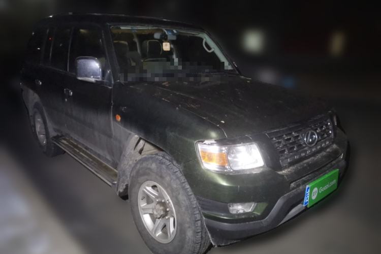 Used Leopaard Q6 2015 2.4L Manual 4x4 Excellence Edition Front Right 45 Deg