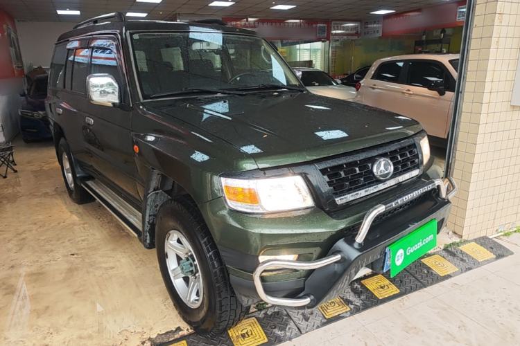 Used Leopaard Q6 2015 2.4L Manual Two-Wheel-Drive Elite Model Front Right 45 Deg