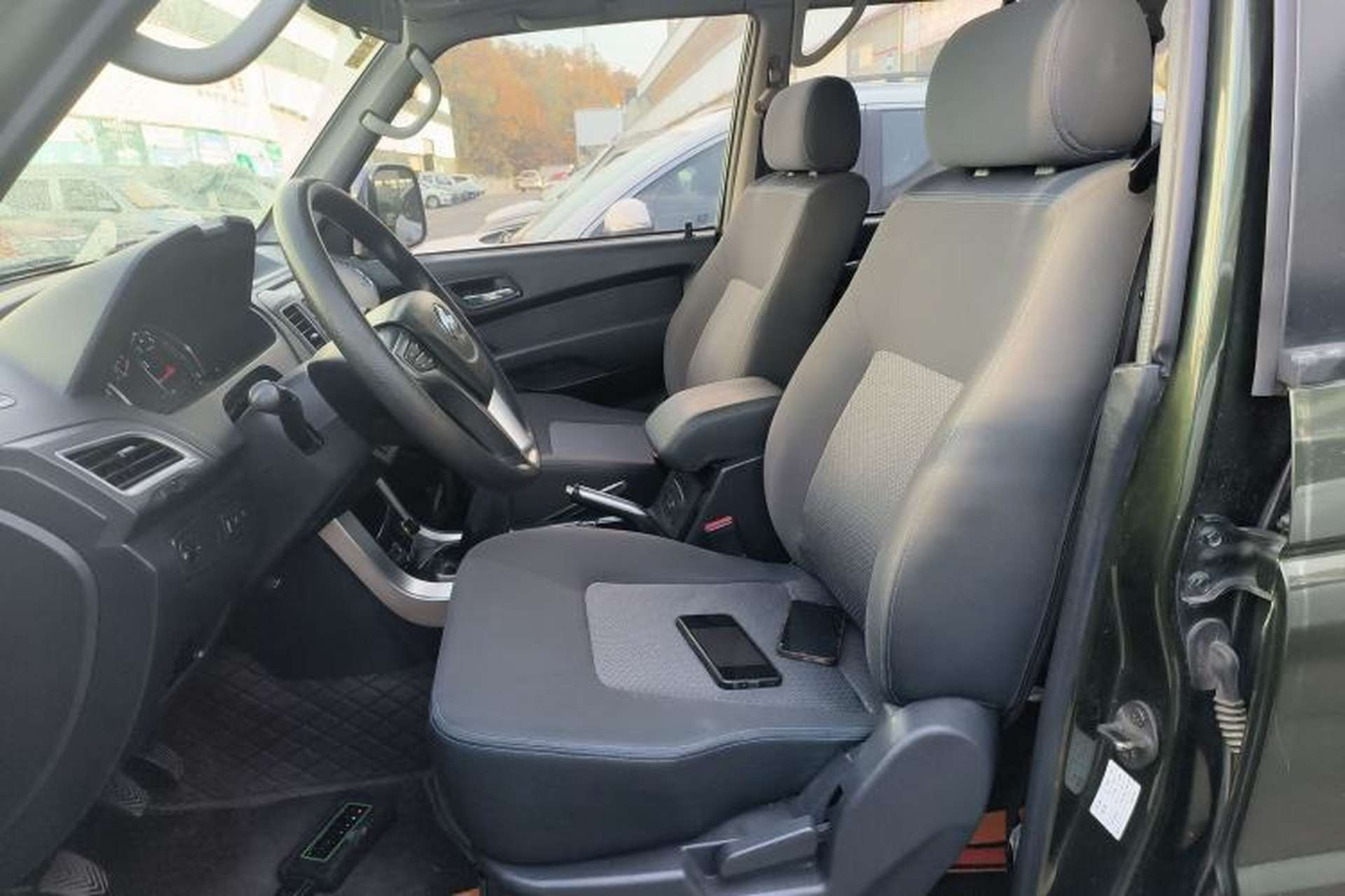 Used Leopaard Q6 2015 2.4L Manual 4x4 Excellence Edition Left Front Seat