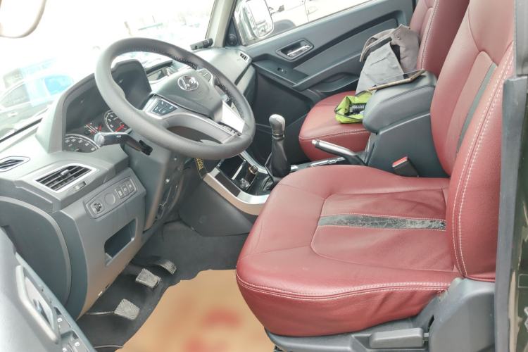 Used Leopaard Q6 2015 2.4L Manual 4x4 Excellence Edition Left Front Seat