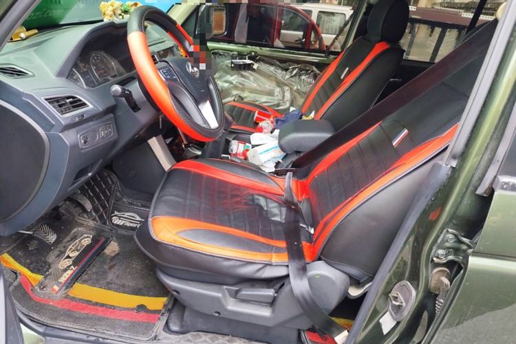 Used Leopaard Q6 2015 2.4L Manual Two-Wheel-Drive Elite Model Left Front Seat
