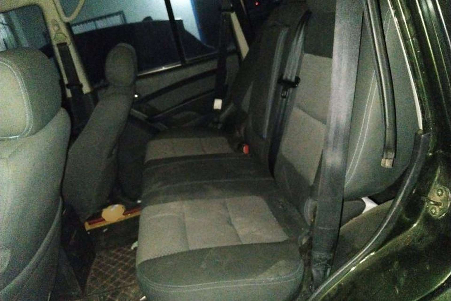 Used Leopaard Q6 2015 2.4L Manual Two-Wheel-Drive Elite Model Left Rear Seat