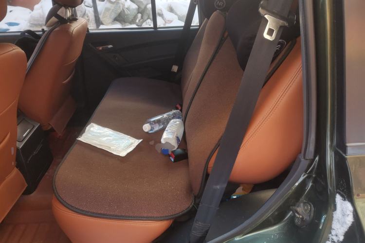 Used Leopaard Q6 2015 2.4L Manual 4x4 Excellence Edition Left Rear Seat