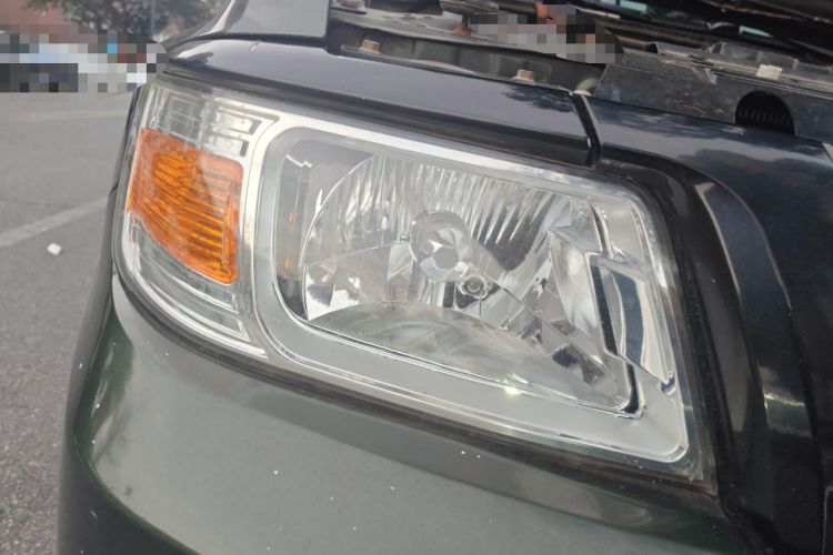 Used Leopaard Q6 2015 2.4L Manual 4x4 Excellence Edition Right Front Headlight