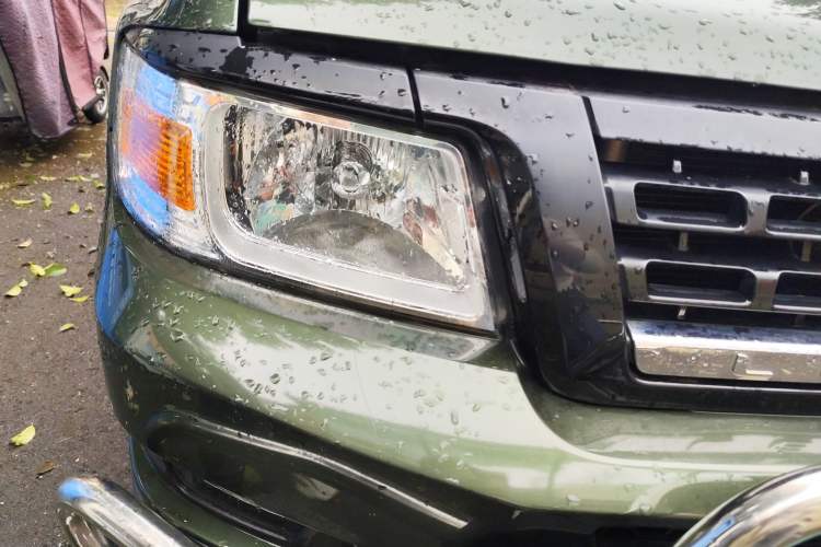 Used Leopaard Q6 2015 2.4L Manual Two-Wheel-Drive Elite Model Right Front Headlight