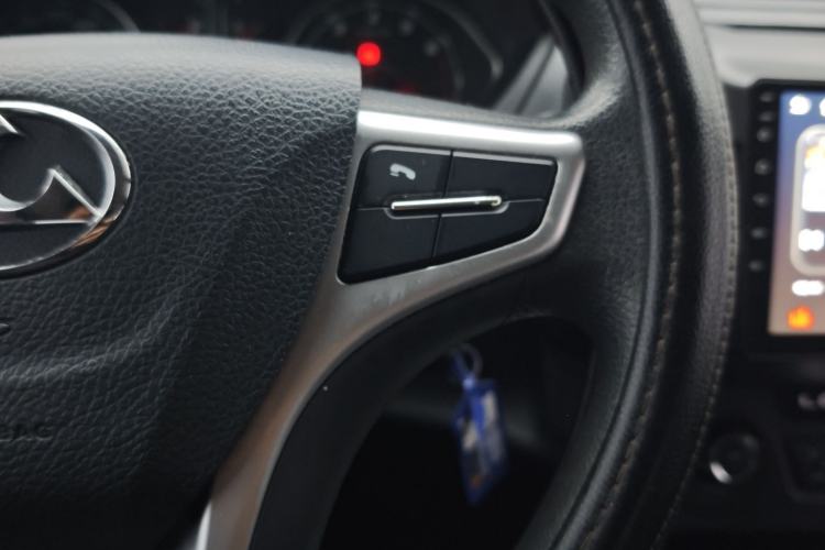 Used Leopaard Q6 2015 2.4L Manual 4x4 Excellence Edition Steering Wheel