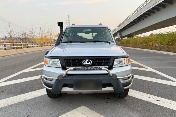 Used Leopaard Q6 2015 2.4L Manual 4x4 Excellence Edition Exterior 1
