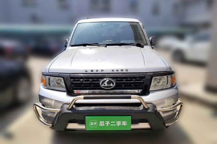 Used Leopaard Q6 2015 2.4L Manual Two-Wheel-Drive Elite Model Front