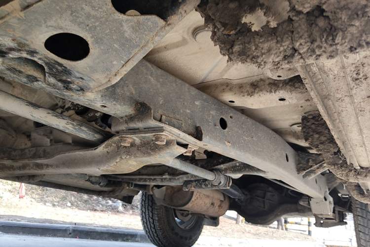 Used Leopaard Q6 2015 2.4L Manual Two-Wheel-Drive Elite Model Chassis Front Left
