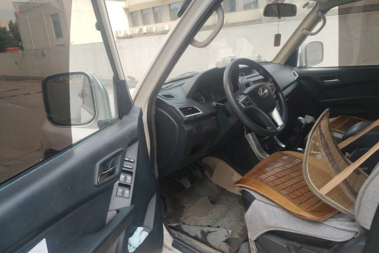 Used Leopaard Q6 2015 2.4L Manual 4x4 Excellence Edition Driver Seat