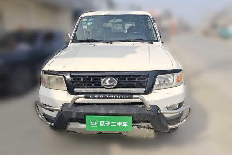 Used Leopaard Q6 2015 2.4L Manual 4x4 Excellence Edition Exterior 1