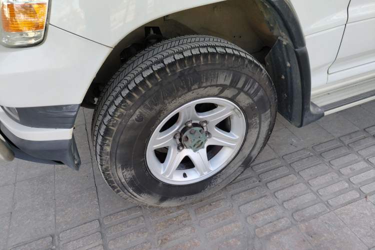 Used Leopaard Q6 2015 2.4L Manual Two-Wheel-Drive Elite Model Exterior 3