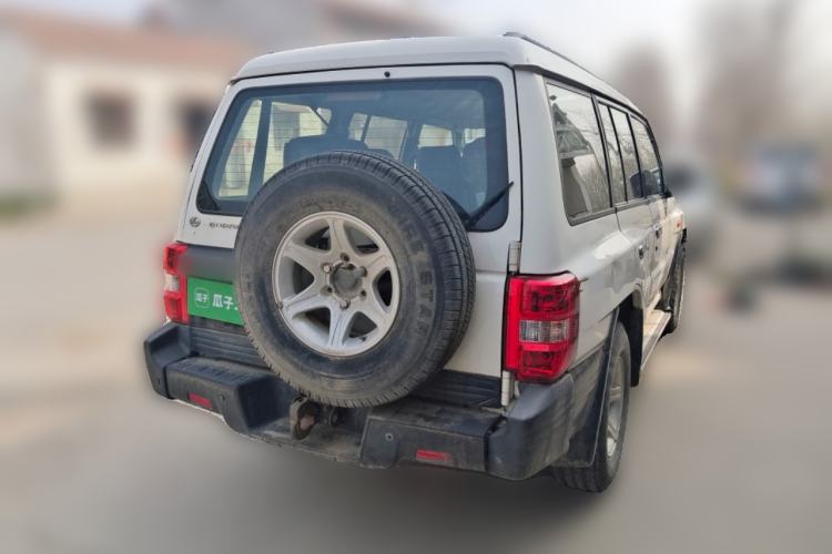 Used Leopaard Q6 2015 2.4L Manual 4x4 Excellence Edition Exterior 5